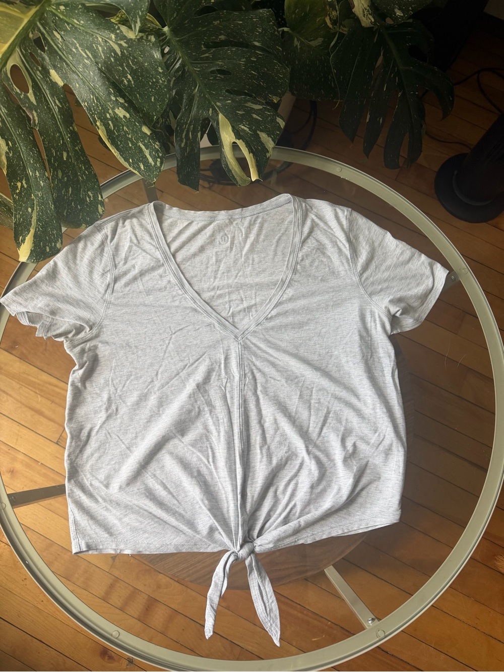 lululemon T shirt